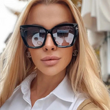 Sunglasses with UV400 Gradient Lens